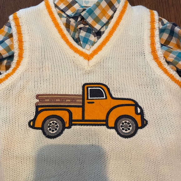 Little lad three piece truck outfit - Picture 2 of 3